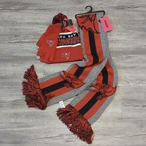 Tampa Bay Buccaneers Bucs NFL Beanie Gloves And Scarf Set